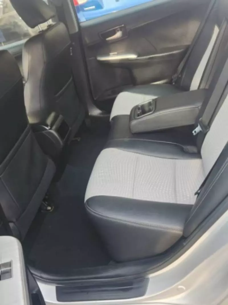 Toyota Camry   - 2014