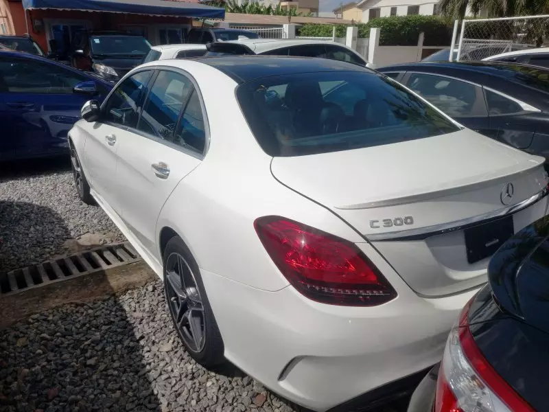 Mercedes-Benz C 300   - 2020