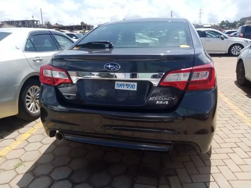 Subaru Legacy B4   - 2015