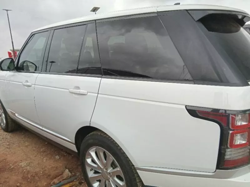 RANGE ROVER HSE LR4   - 2017