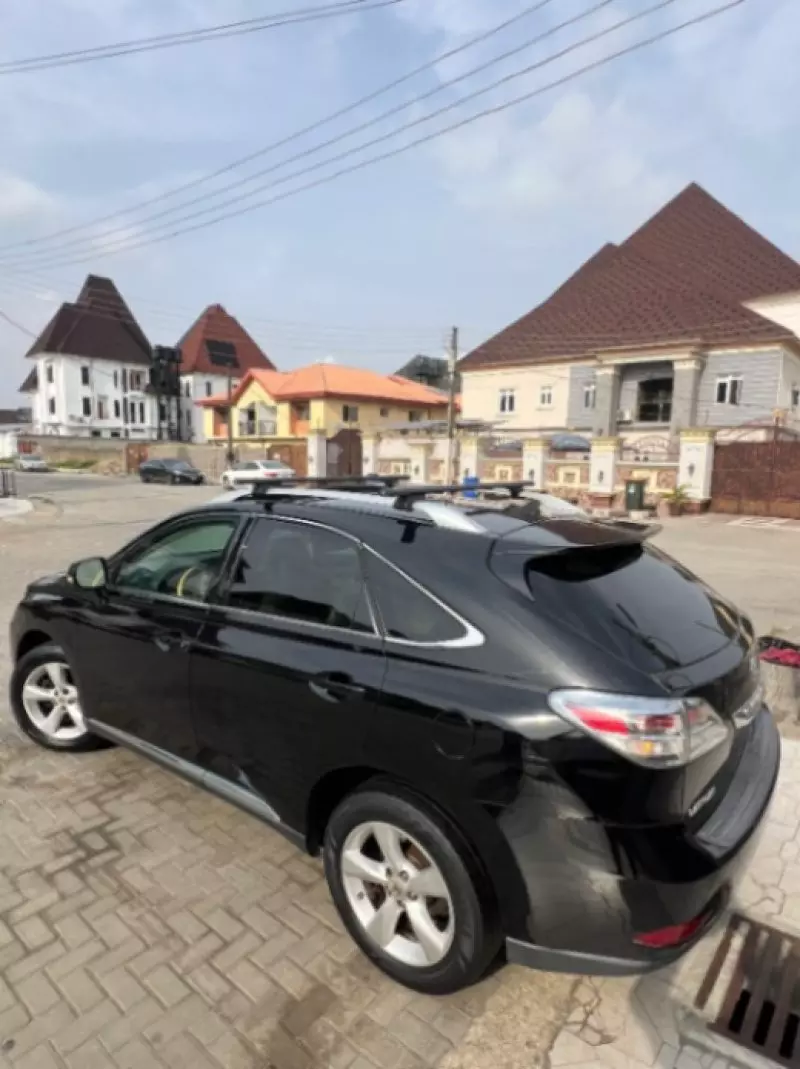 Lexus RX   - 2010
