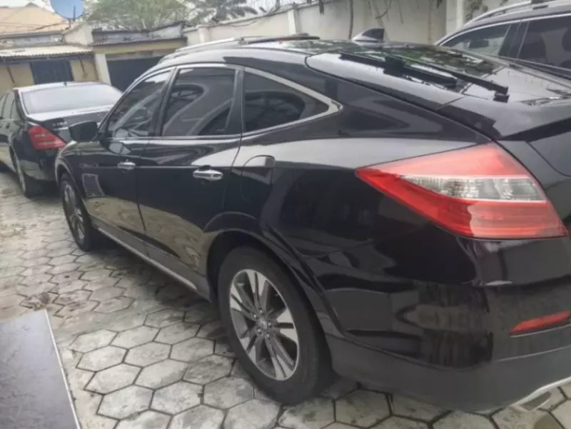 Honda Crosstour   - 2013
