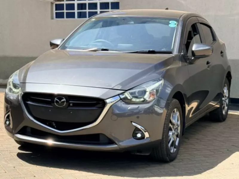 Mazda Demio   - 2019