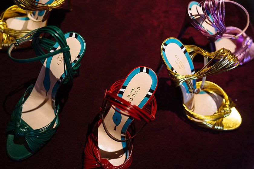 your-first-look-at-guccis-fall-winter-2016-accessories-16