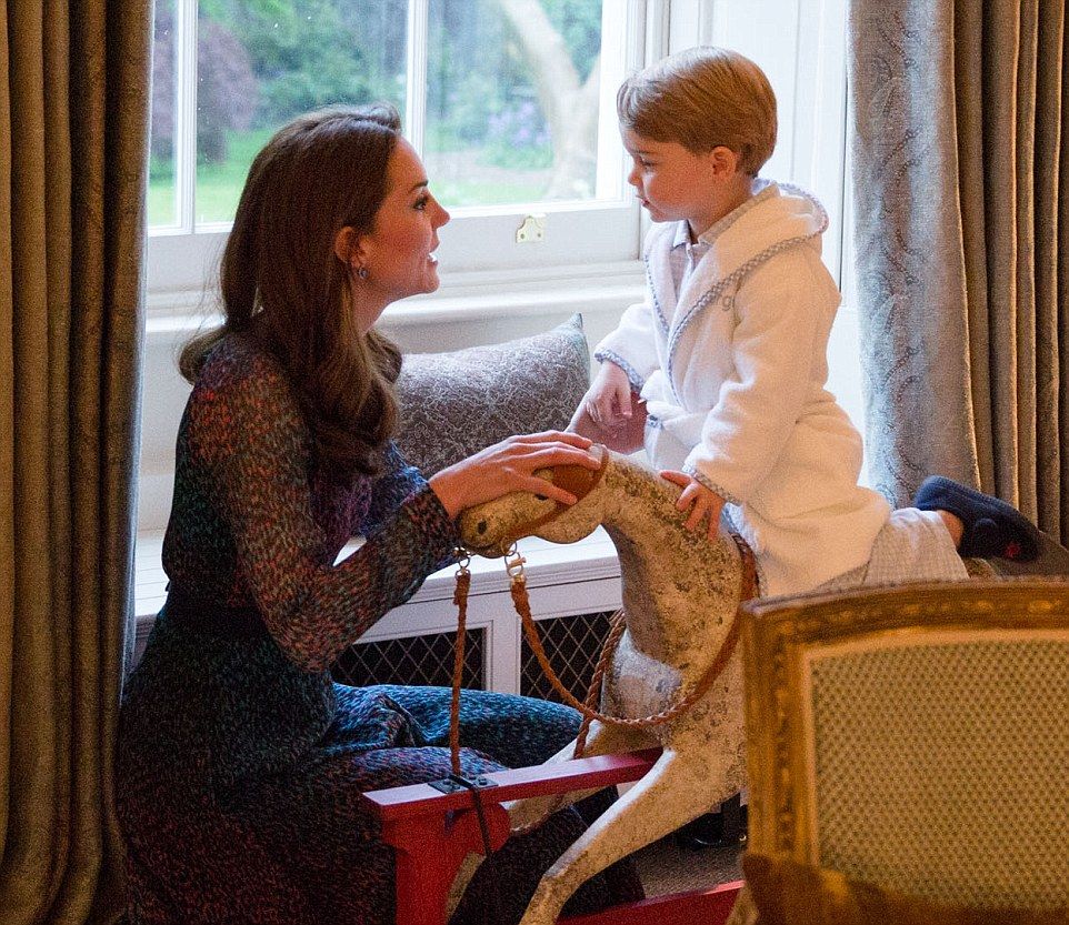 President Barack Obama talks with the Duke of Cambridge while the Duchess of Cambridge plays with Prince George; at left First Lady Michelle Obama talks with Prince Henry of Wales, at Kensington Palace in London April 22, 2016. (Official White House Photo by Pete Souza)